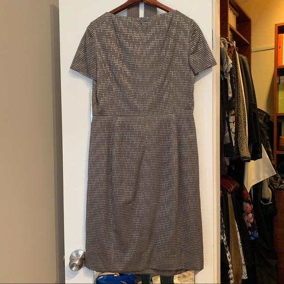 Akris Punto Grey Silver Belted Midi Dress - 10 - Picture 2 of 9